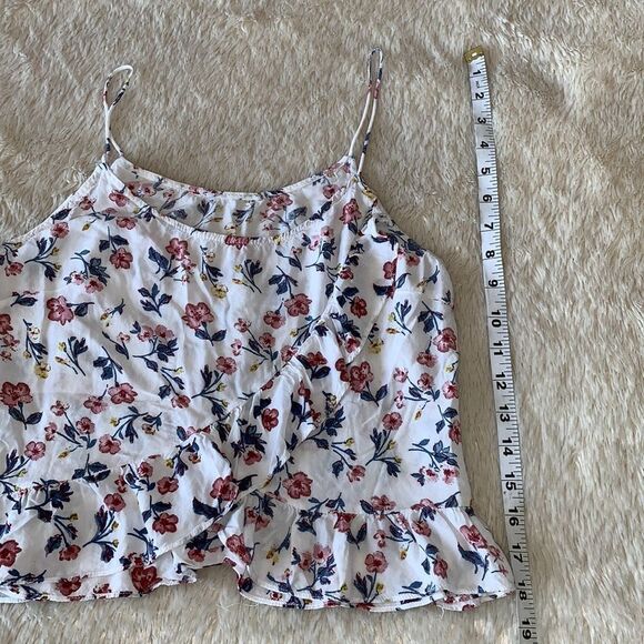 White floral print crop top - Picture 11 of 16